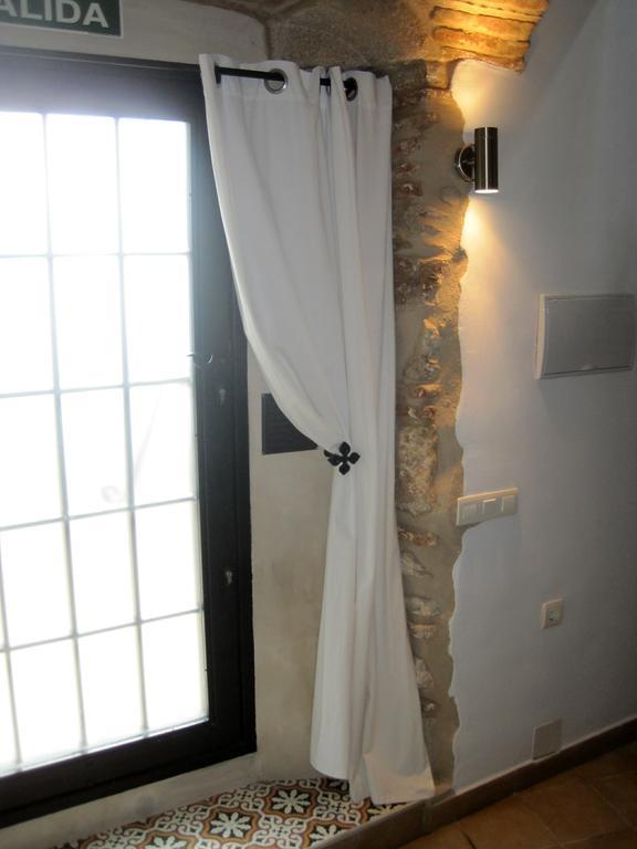 La Casina De Piedra Encanto - Parte Antigua De Касерес Номер фото